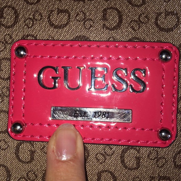 Guess Tourist Crossbody Handbag - Picture 3 of 4